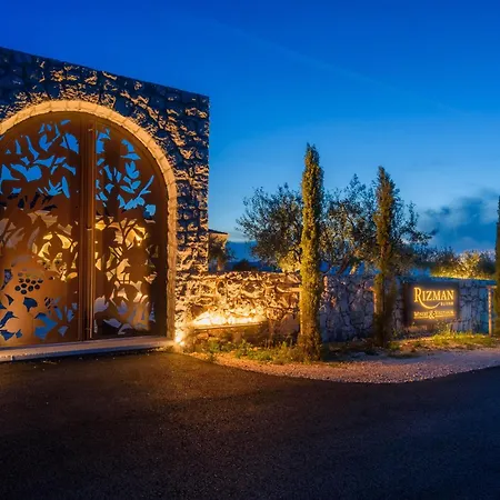 Winery Rizman Bed & Breakfast